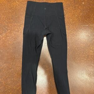 ATHLETA BLACK LEGGINGS W MESH! SIZE: XS